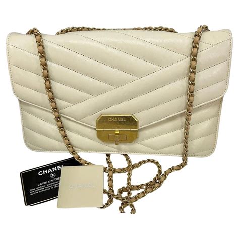 beige chanel chevron bag